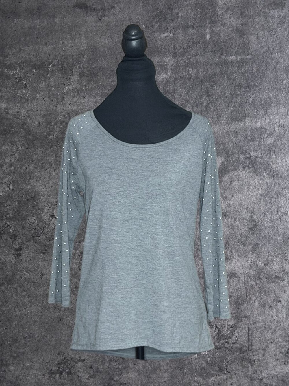 Vintage Bongo Size M Long Sleeve Gray T-Shirt with Studded Sleeves (1305)